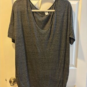 Old Navy Charcoal Short Sleeve Tee